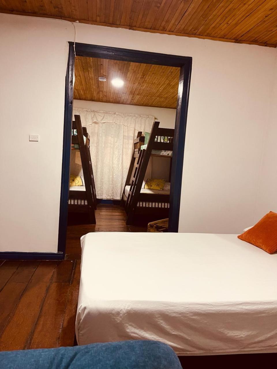 The Canarys Hostal ซานตาโรซา เดกาบัล ภายนอก รูปภาพ